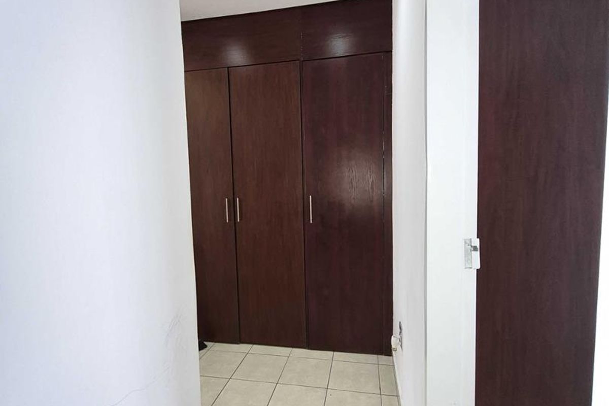 2 Bedroom Penthouse FOR SALE in NORKEM PARK - Photo 4