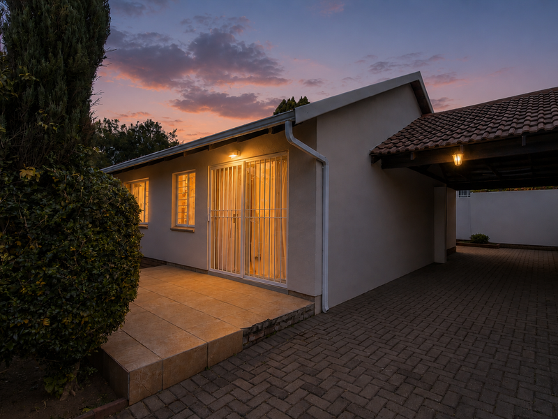 2 Bedroom Townhouse for Sale in Northwold, Randburg – Secure Lock-Up-and-Go Living from R820,000