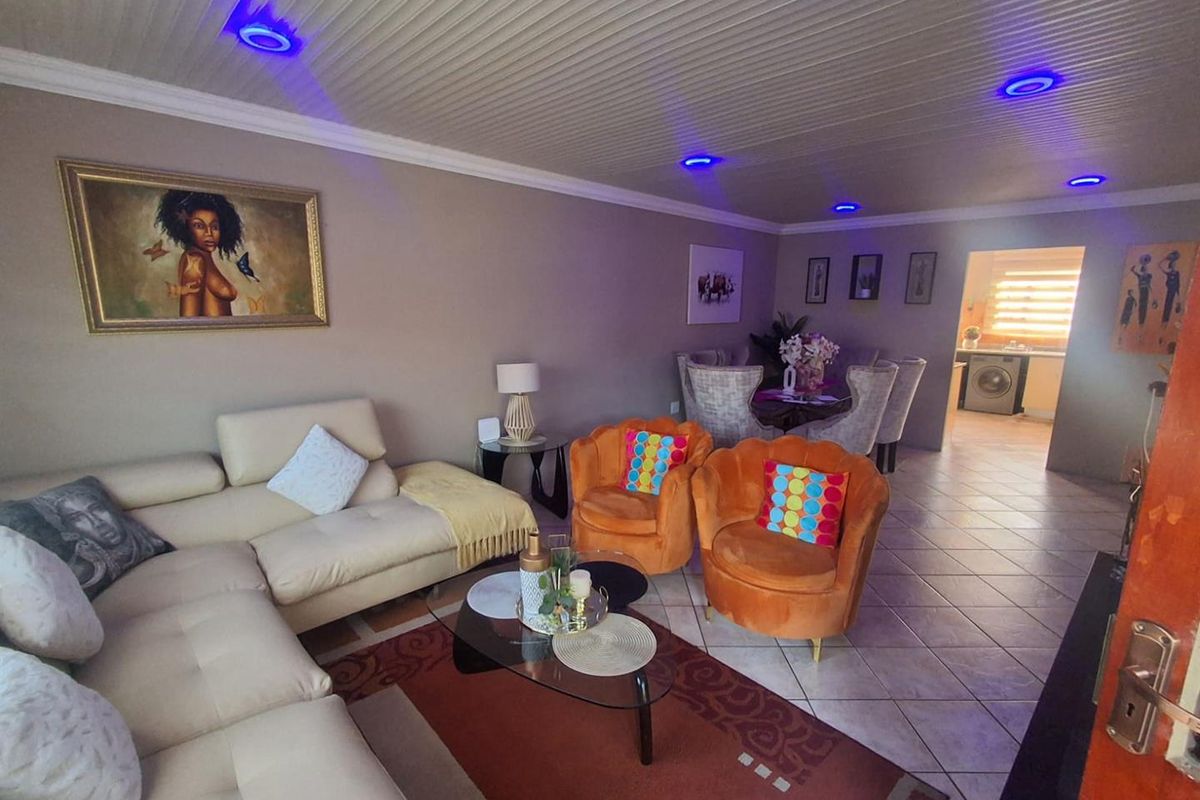 FAMILY AND PET FRIENDLY COMPLEX - LIEFDE EN VREDE - Photo 2