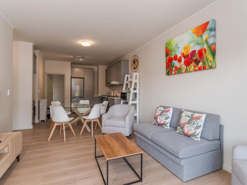 Fully Furnished 2-Bedroom Apartment – Marina Views, Simon’s Town - Photo 3