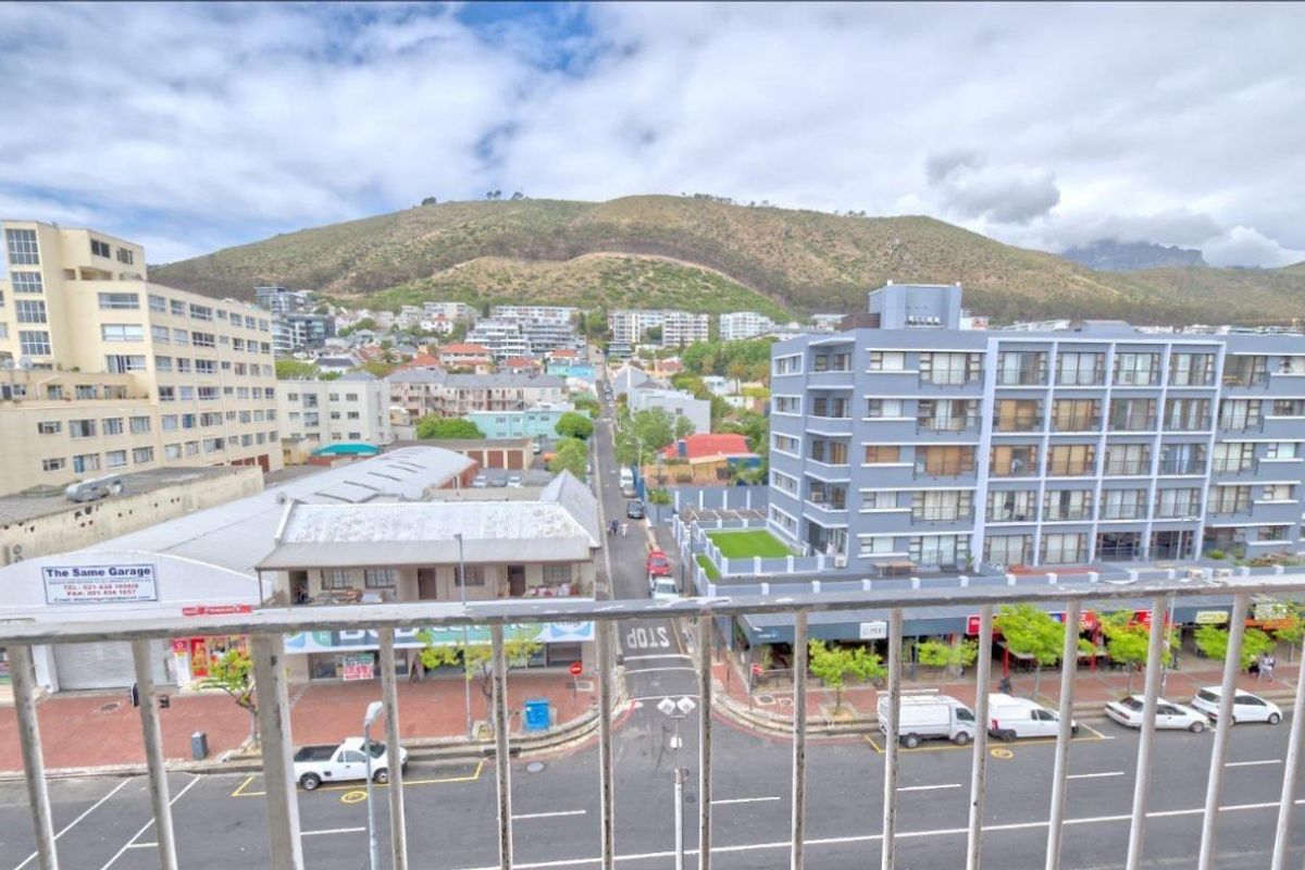Refreshed Duplex with Spectacular Mountain Views  - Now 25Kpm - Photo 3