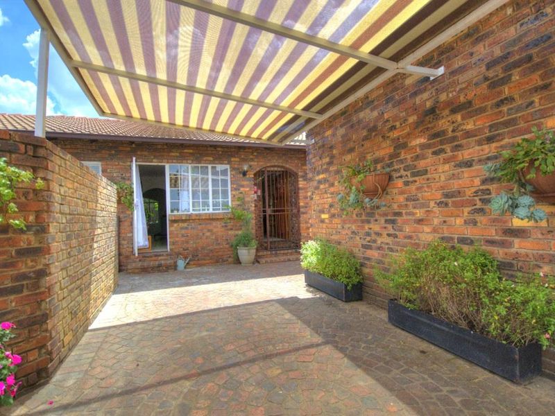 Prime Brackenhurst 189 sqm pet friendly simplex! - Photo 7