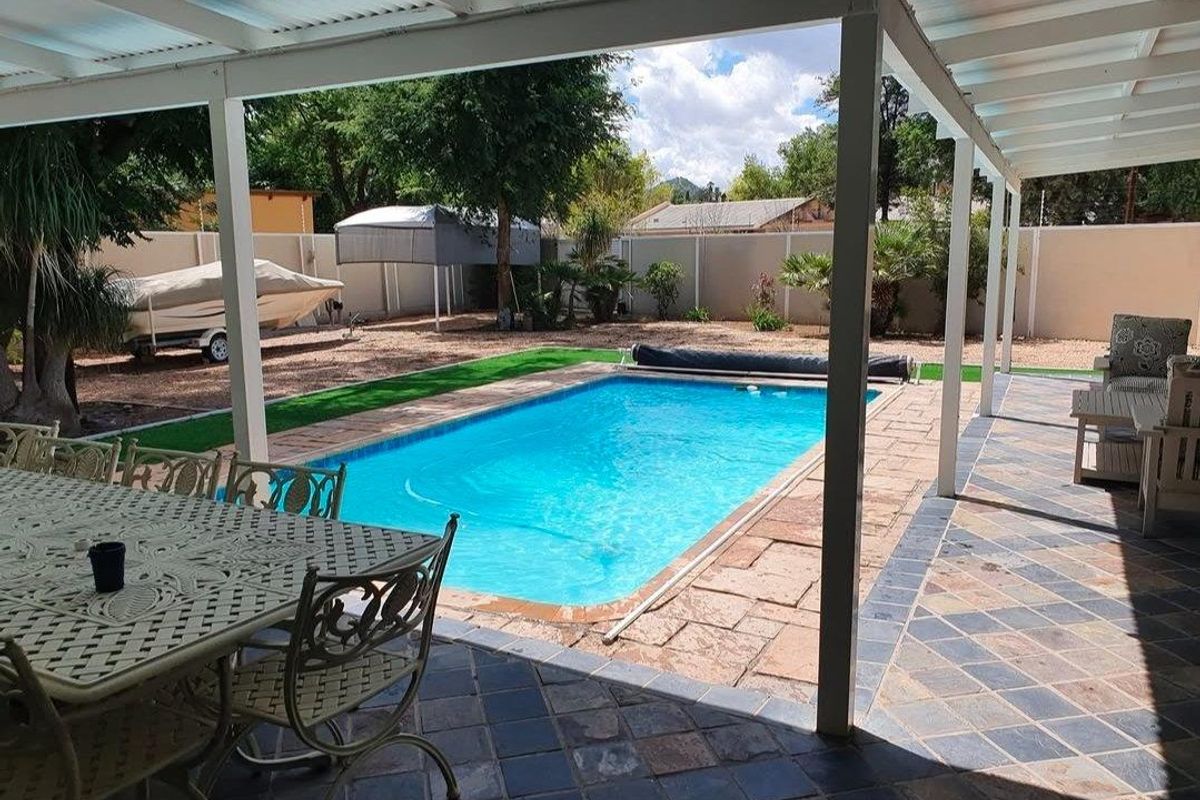 Exclusive 4-Bedroom Home with Pool & Study in Klein Windhoek - Photo 2