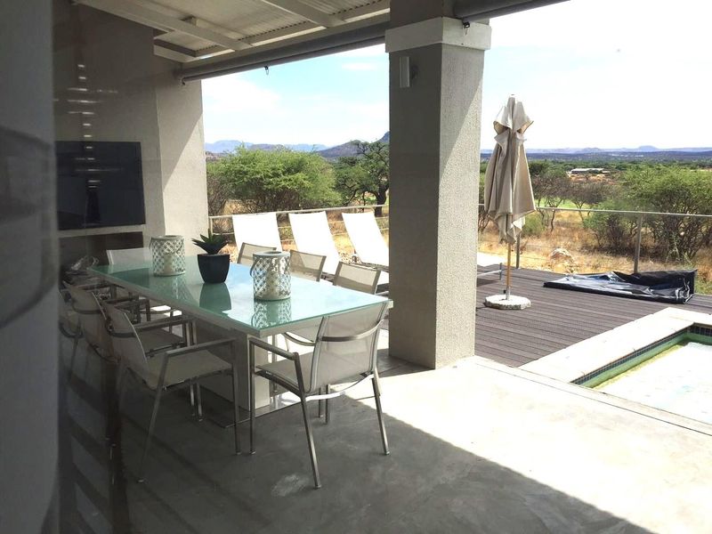 5 Bedroom House with Stunning views on Omeya Golf Estate - Photo 1