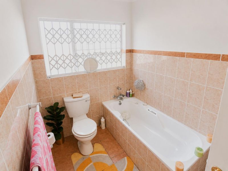 3 Bedroom Townhouse to rent in Wigeheuwel - Photo 7