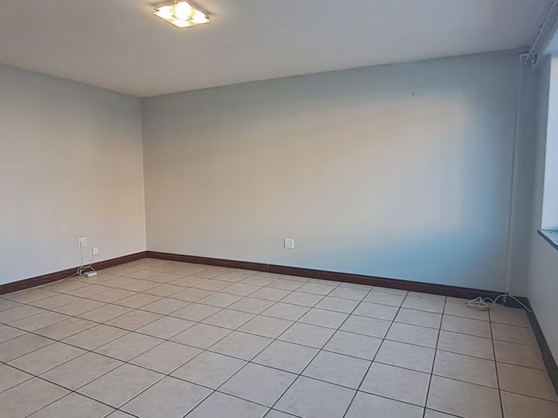 3 Bedroom Unit To Rent - Photo 6