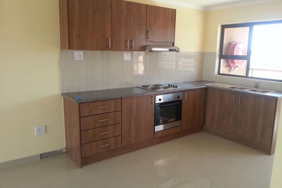 2 BEDROOM APARTMENT FOR SALE IN OTJOMUISE – WINDHOEK Modern, neat and spacious 78 m2 apartment situated on the 3rd floor of a secure complex in Otjomuise. - Photo 3