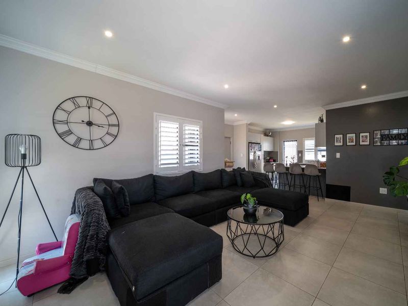 New 3 Bedroom, 2 Bathroom Homes – From R2 067 720 to R2 185 995 - Photo 2