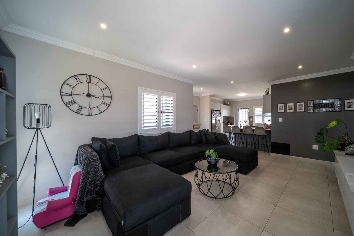 New 3 Bedroom, 2 Bathroom Homes – From R2 067 720 to R2 185 995 - Photo 2