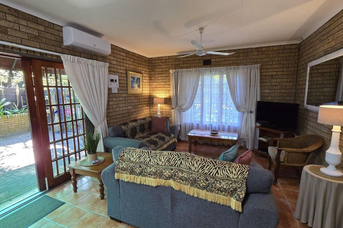 Stunning 3-Bedroom, 2-Bathroom Face Brick Property for Sale - Photo 4