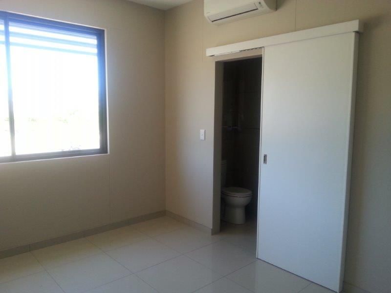 1 Bedroom Apartment To Let - Photo 4