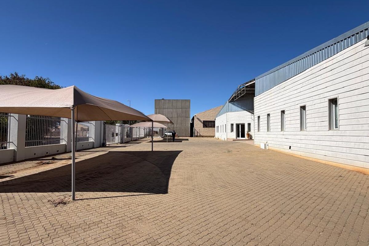 Commercial Property For Sale in Prosperita - Photo 3