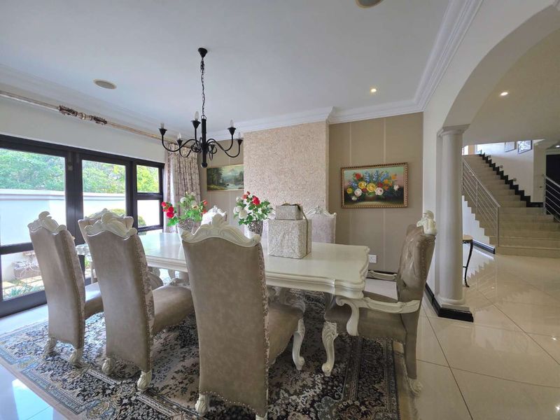 Luxury 5-Bedroom Home to Rent in Dainfern Golf Estate - Photo 5