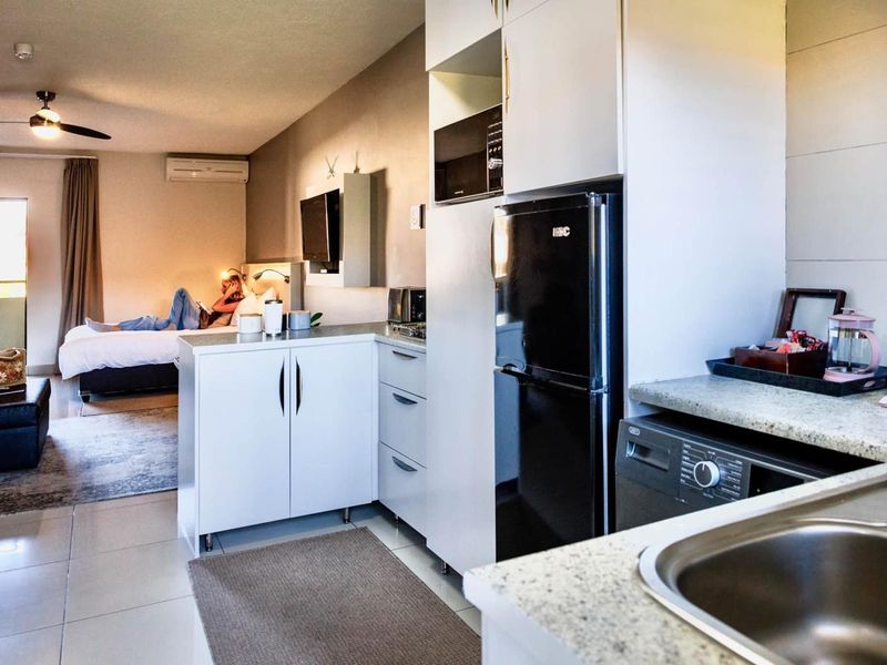 Hotel FOR SALE in Klein Windhoek - Photo 9