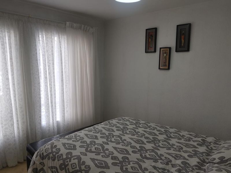 Spacious 2-Bedroom Apartment for Rent in Verwoerdpark - Photo 4