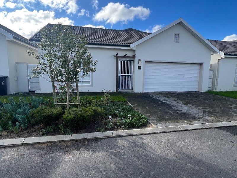 3 Bedroom House For Sale In Stonewood Estate, Bonnie Brae, Kraaifontein - Photo 2