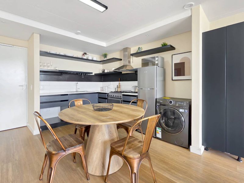 2 Bed Investment Property Overlooking Table Mountain - Photo 6