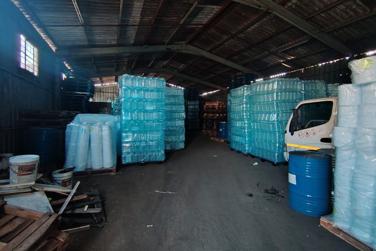 Warehouse to let in Greyvillle, Berea - Photo 3