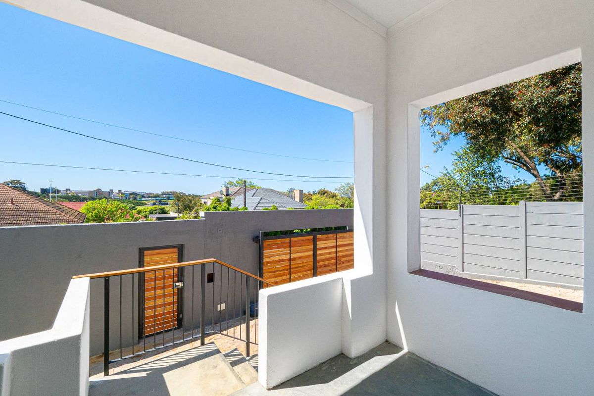 Charm and grace with lots of space. - Photo 3