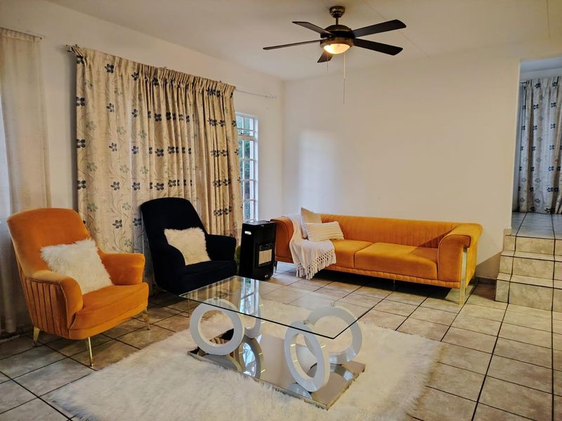 Your Dream Home Awaits in Baysvalley with Bonus Flat - Photo 3