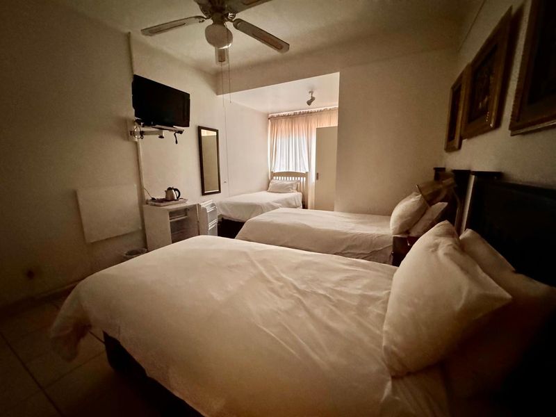 GUEST HOUSE FULLY FURNISHED FOR SALE IN PRETORIA NORTH - Photo 9