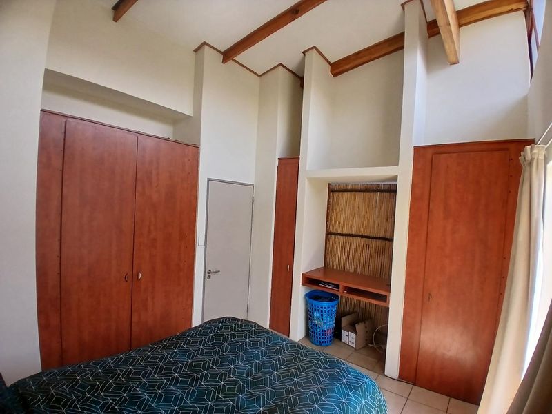 Own Your First Home: Cozy Starter Apartment for Sale - Photo 6