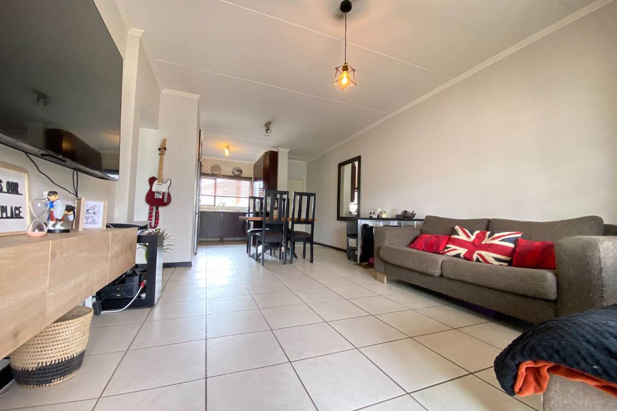 Jackpot for the serious Investor – Tenanted Property - Photo 4