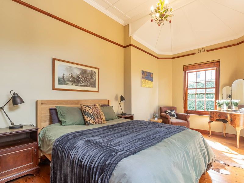 A Rare Opportunity to Own an Iconic Newlands Home with an Established Veterinary Practice - Photo 9