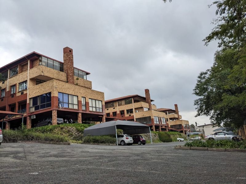 Prime 113sqm Office with Ample Parking in a Secure Complex in Kensington B, Randburg - Photo 4