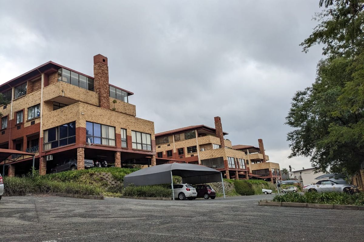 Prime 113sqm Office with Ample Parking in a Secure Complex in Kensington B, Randburg - Photo 4