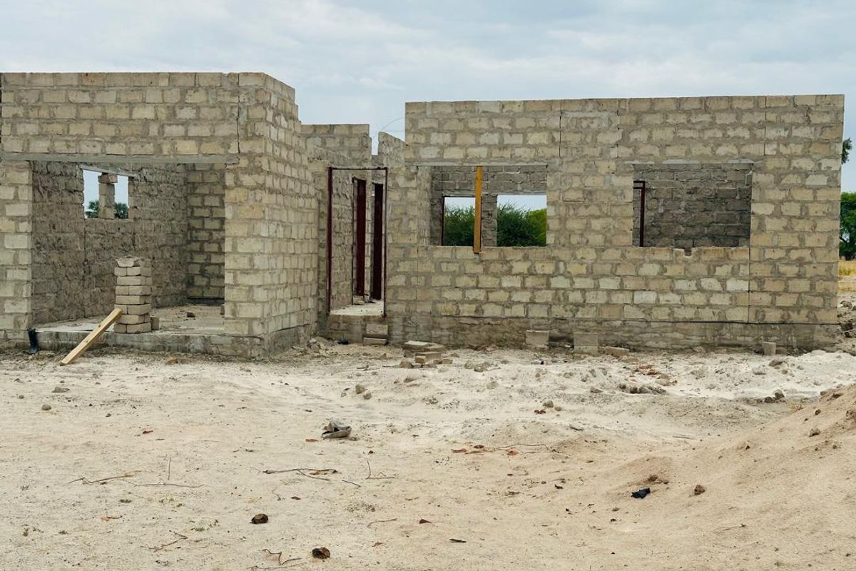 MODERN 3-BEDROOM UNFINISHED HOME FOR SALE – OKAPYA, ONDANGWA - Photo 2