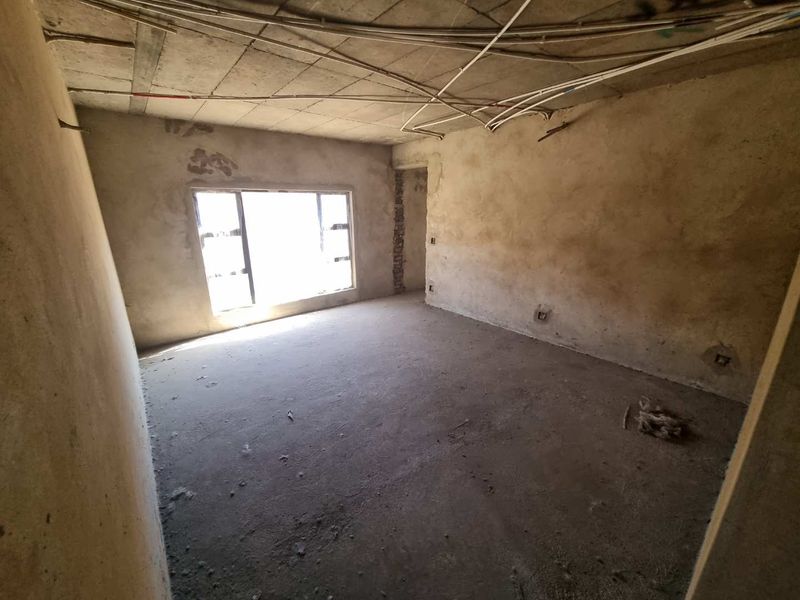 Unleash Your Dream Home's Potential - Photo 3