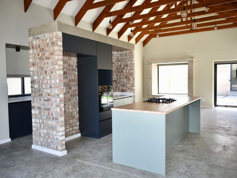 3 Bedroom Townhouse in Ocean View - Photo 4