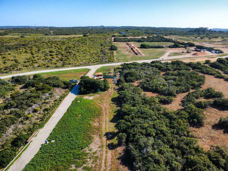 Exquisite stand for sale in Stilbaai-Wes. - Photo 3