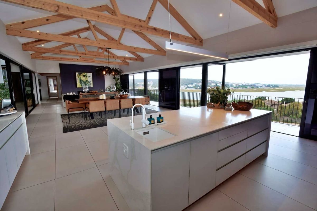 Architectural Masterpiece with Breathtaking River and Ocean Views – Stilbaai West - Photo 5