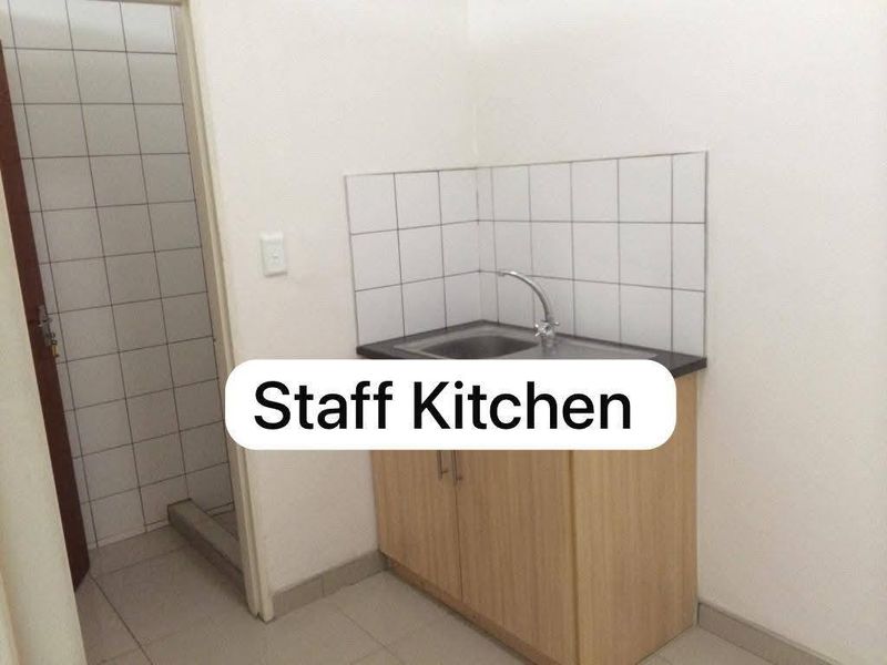 For Sale - Prosperita warehouse - Photo 3