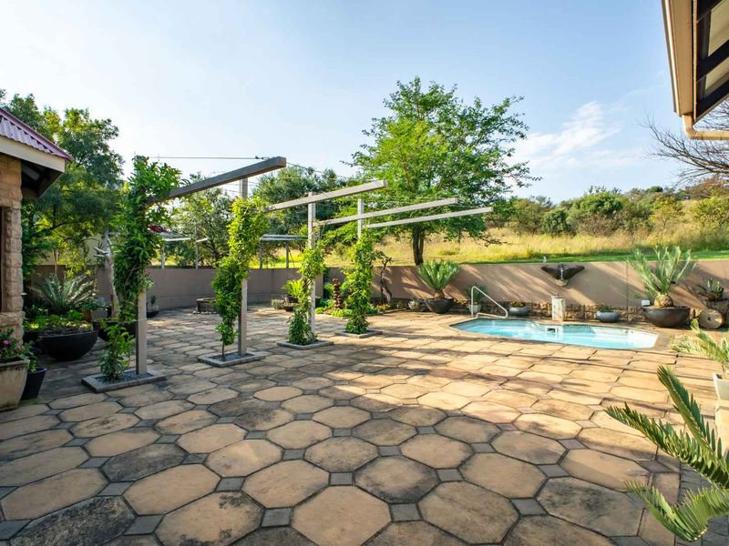 Timeless Luxury Meets Tranquil Living at Waterlake Farm - Photo 10