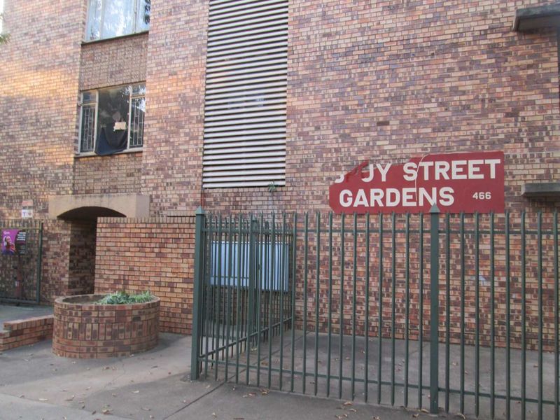 ONE [1]BEDROOM APARTMENT SPUY STREET GARDENS  FOR SALE IN SUNNYSIDE - Photo 2