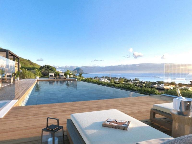 3-bedroom apartment at the foot of La Tourelle : a shared rooftop featuring a stunning swimming pool. - Photo 1