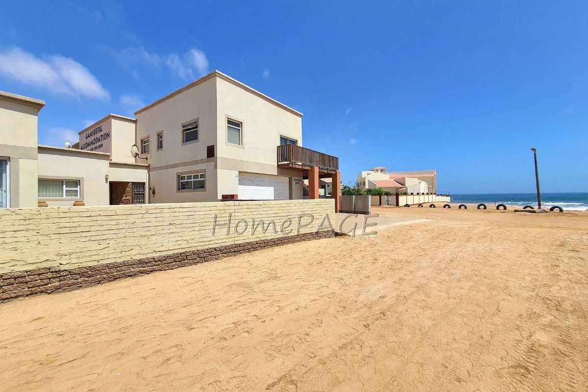 Ext 6, Henties Bay:  Home with 3 flats IN VERY GOOD AREA - Photo 4