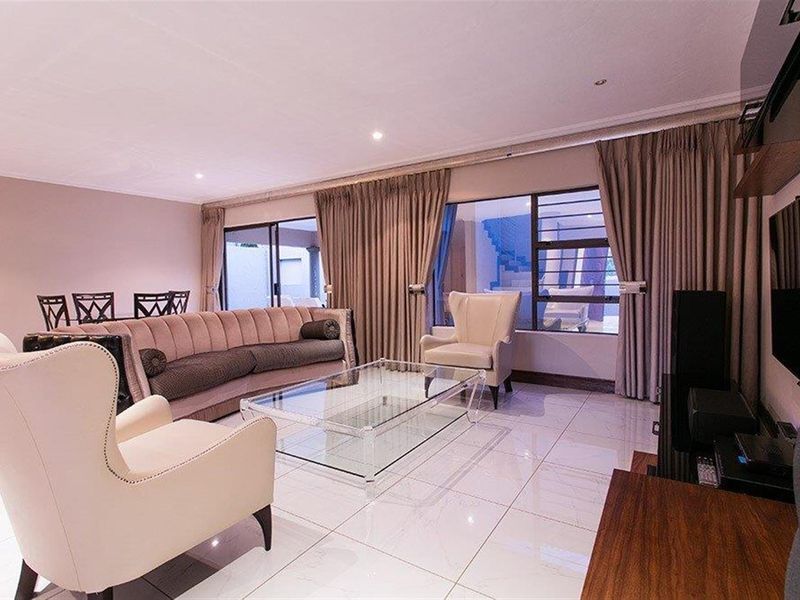 4 bedrooms Townhouse in FAERIE GLEN - Photo 6