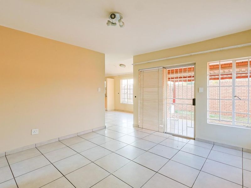 Modern 3-Bedroom Duplex in Secure Estate – Ideal for Families - Photo 7