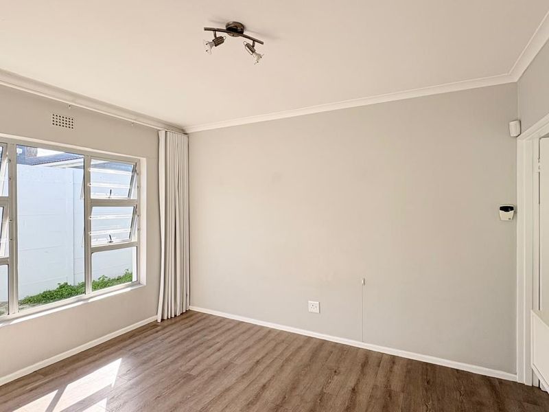 Three Bedroom - Family Home To Rent In Kirstenhof! - Photo 7