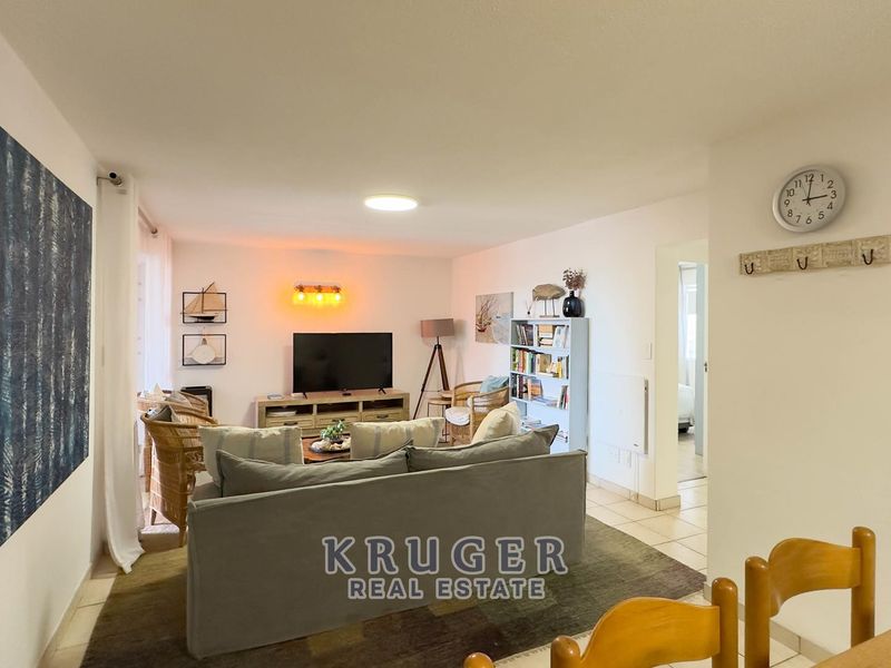 FOR SALE | Swakopmund – Central Apartment Living – AIR BNB READY - Photo 8