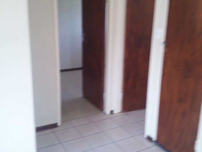 2 Bedroom to rent in Sunnyside - Photo 7