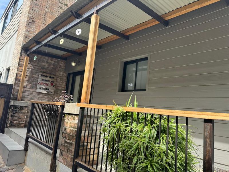 UPMARKET PROPERTY FOR SALE (only 5 units in the complex) - Photo 6