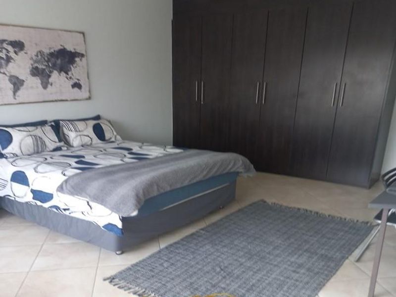 Walvisbay, Fairways Estate |  Stunning Family home for sale - Photo 9