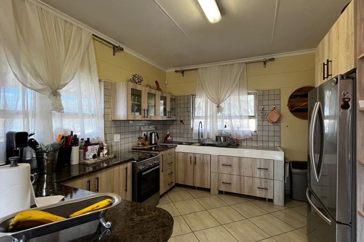 Beautiful Farmstead on ±54 Hectares of Fertile Farmland - Photo 3