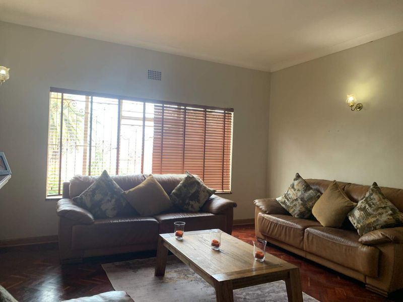 4 bedroom house for sale in Linmeyer - Photo 10