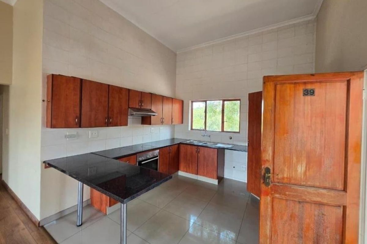 Modern Townhouse Bliss in Winchester Hills! - Photo 4